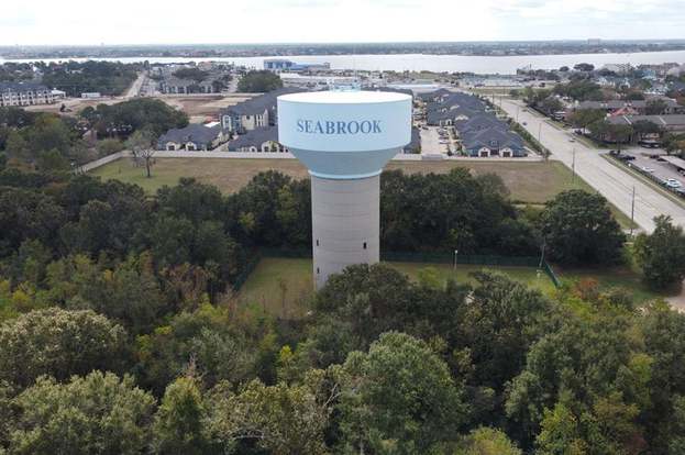 Seabrook, TX water tower